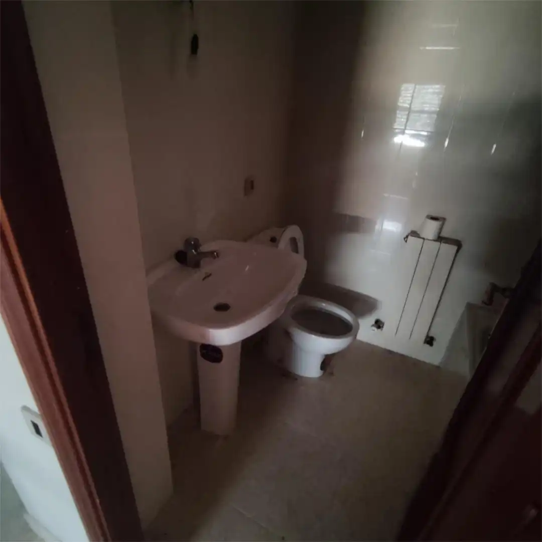 Badezimmer von Wohnung zum Verkauf in Torrecilla En Cameros mit Heizung, Terrasse und Abstellraum