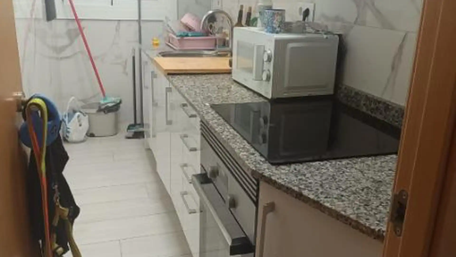 Cocina de Piso para compartir en Ripollet con Aire acondicionado, Amueblado y Horno