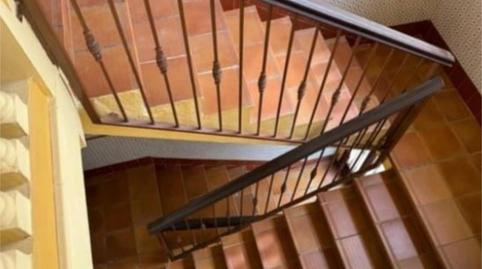 Casa adosada en venda a Calle Ganivet, 107, Iznalloz, Granada - imatge 3 Foto 3 de Casa adosada en venda a Calle Ganivet, 107, Iznalloz, Granada