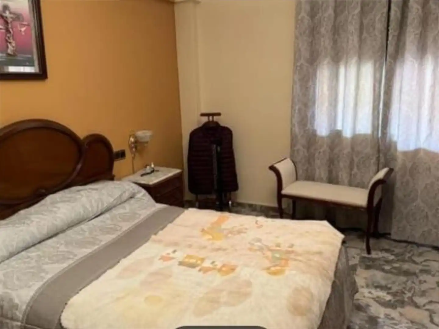 Casa adosada en venta en Calle Ganivet, 107, Iznalloz Habitación de Casa adosada en venta en Iznalloz con Aire acondicionado y Terraza