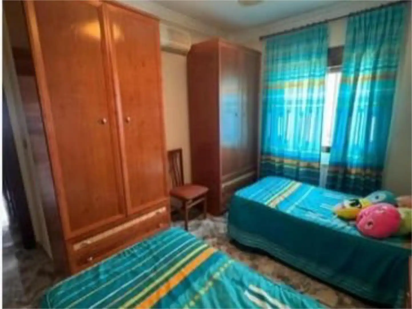 Casa adosada en venta en Calle Ganivet, 107, Iznalloz Habitación de Casa adosada en venta en Iznalloz con Aire acondicionado y Terraza