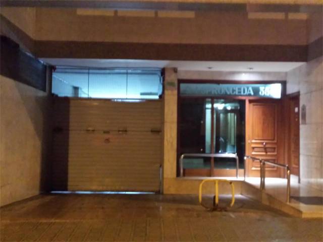 Garaje en Alquiler en Carrer d'Espronceda, 355 en Navas