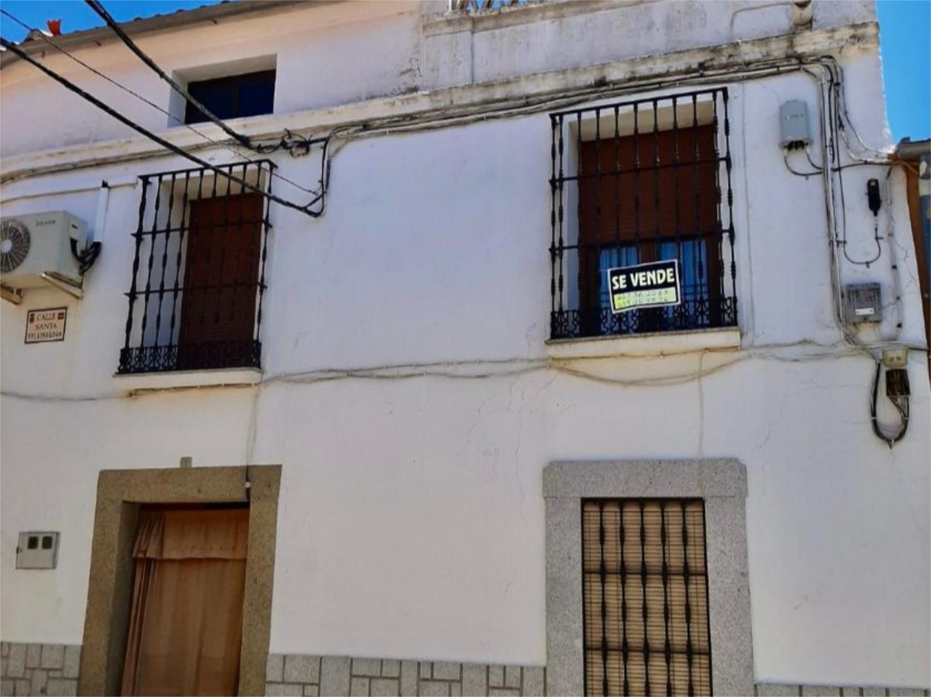 Vista exterior de Casa o xalet en venda en Almoharín amb Aire condicionat, Terrassa i Moblat