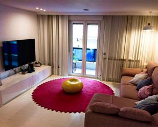 Sala d'estar de Pis en venda en Azpeitia amb Aire condicionat i Balcó