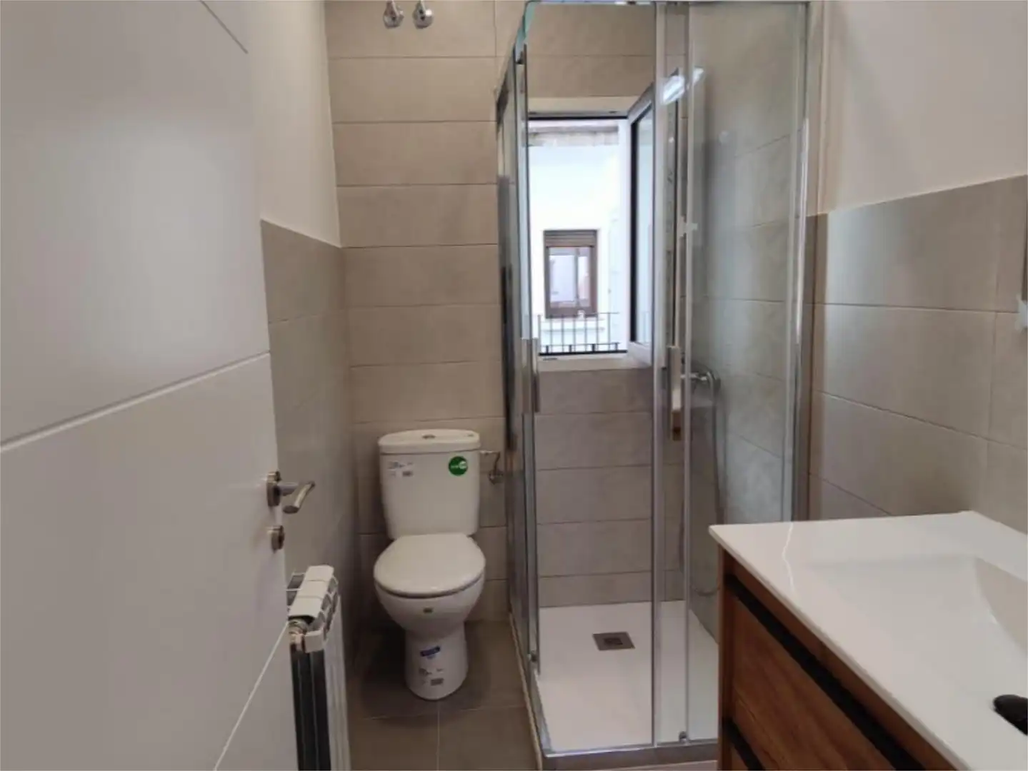 Wohnung zum Verkauf in Avenida Asturias, 19, Guardo Badezimmer von Wohnung zum Verkauf in Guardo mit Heizung, Parkett und Terrasse