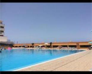 Piscina de Àtic de lloguer en Santiago del Teide amb Terrassa i Piscina