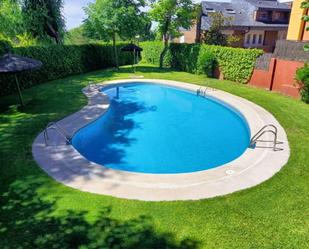 Swimming pool of House or chalet for sale in Alcobendas  with Terrace and Balcony