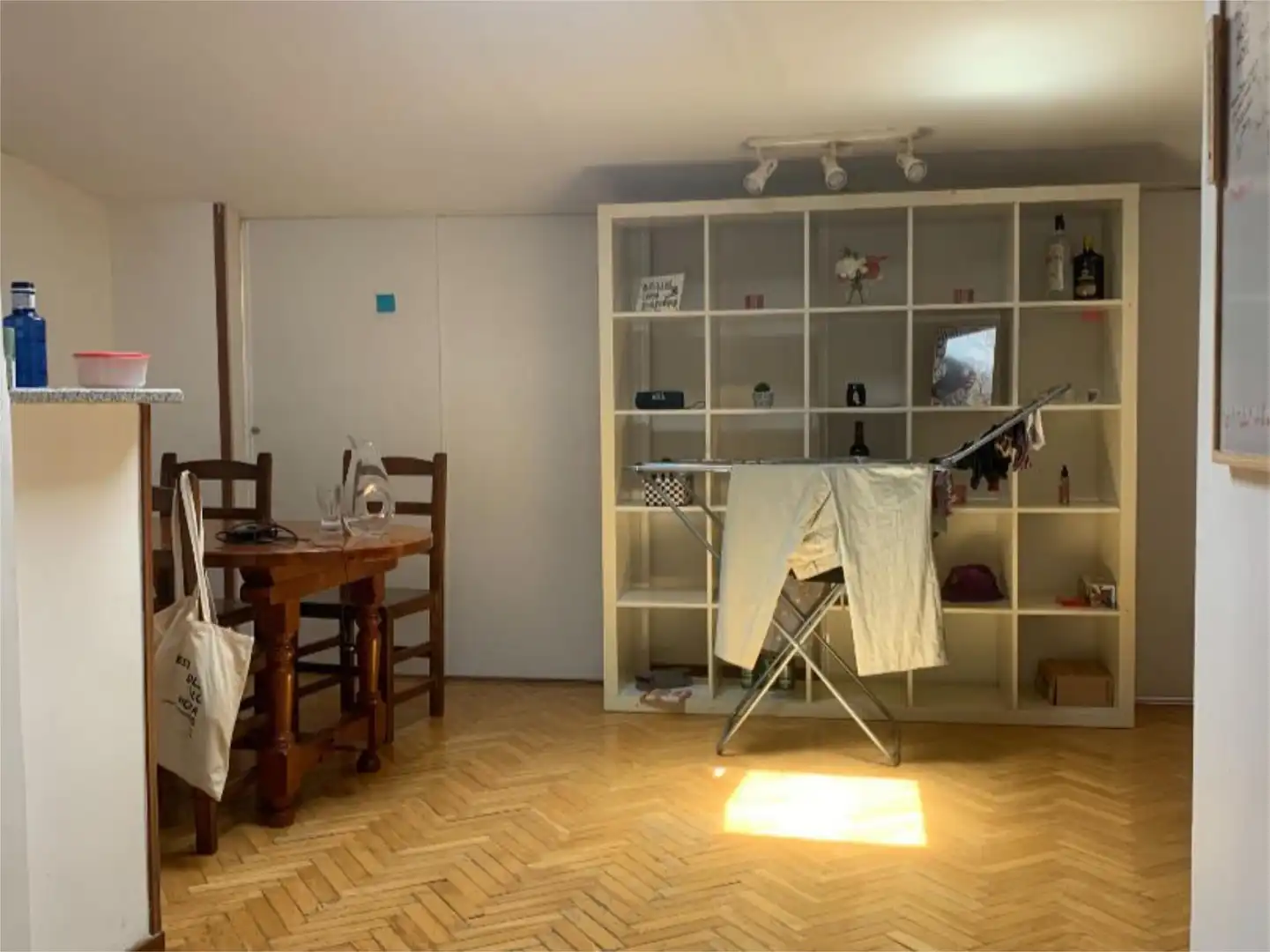 Room in Calle Mayor, 43, Sol