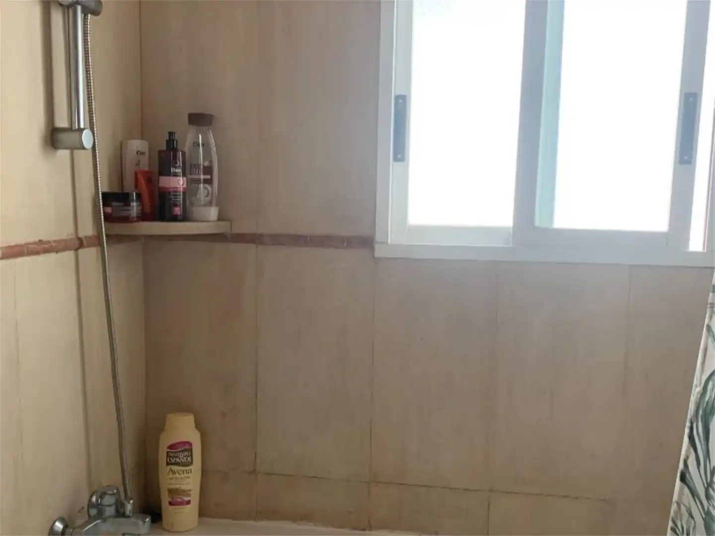 Room in Calle Mayor, 43, Sol