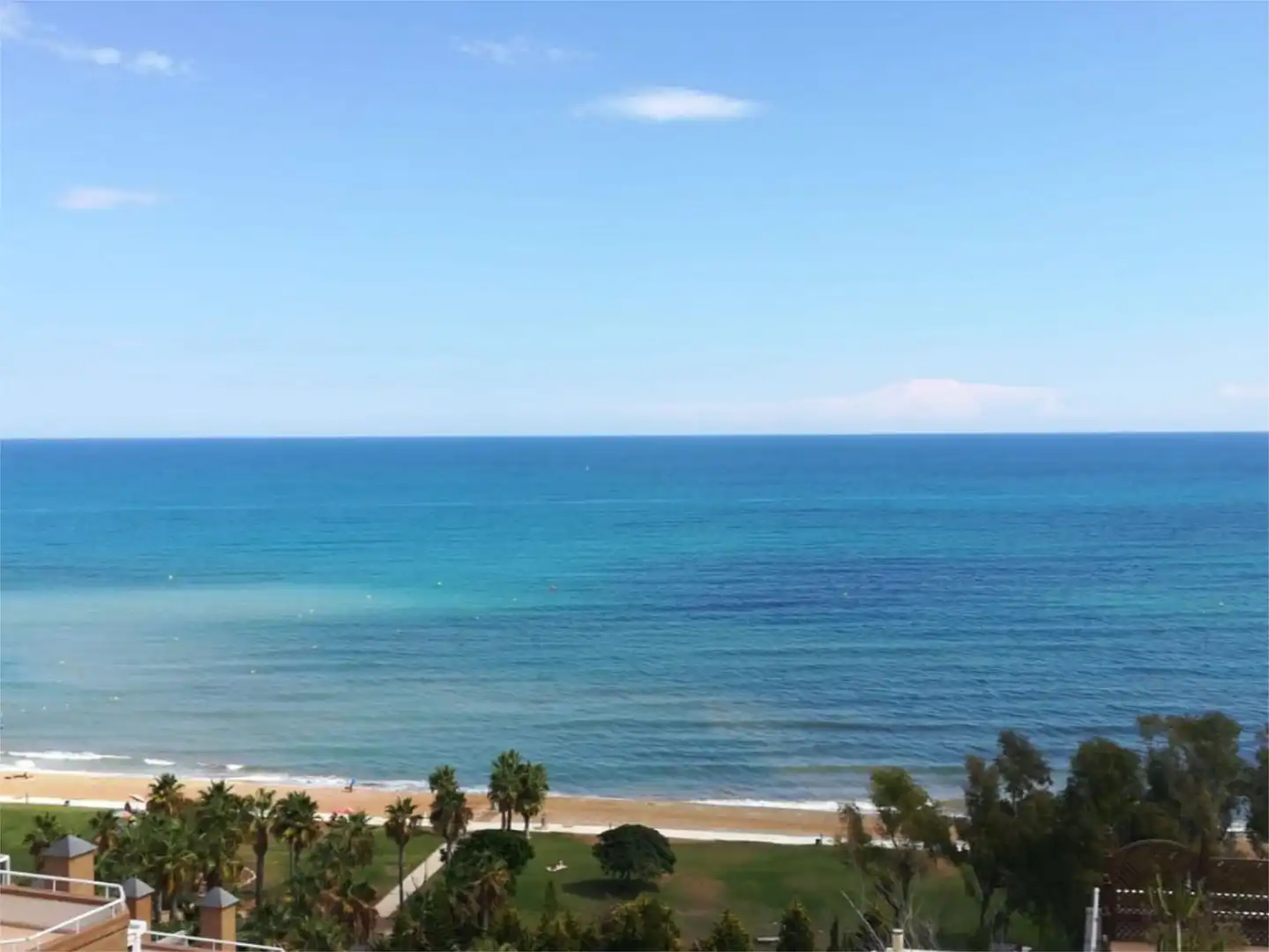 Apartament de lloguer a Calle el Barco, 6, Vista Mar Vista exterior de Apartament de lloguer en Oropesa del Mar / Orpesa amb Aire condicionat, Calefacció i Jardí privat
