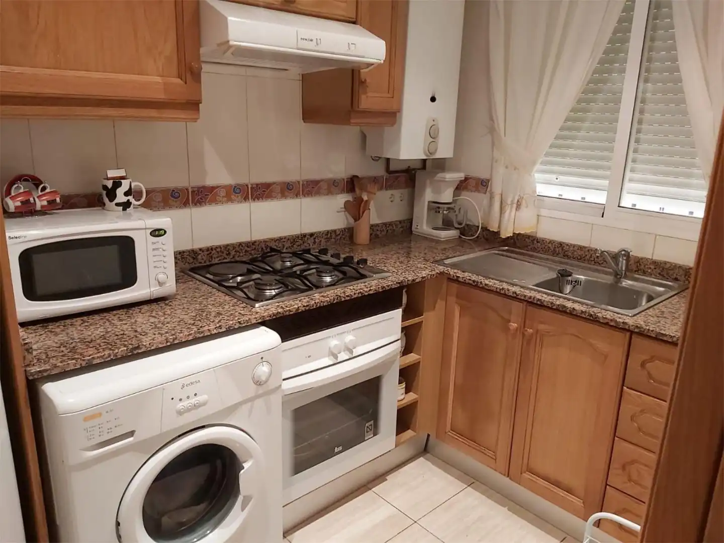 Apartament de lloguer a Calle el Barco, 6, Vista Mar Cuina de Apartament de lloguer en Oropesa del Mar / Orpesa amb Aire condicionat, Calefacció i Jardí privat