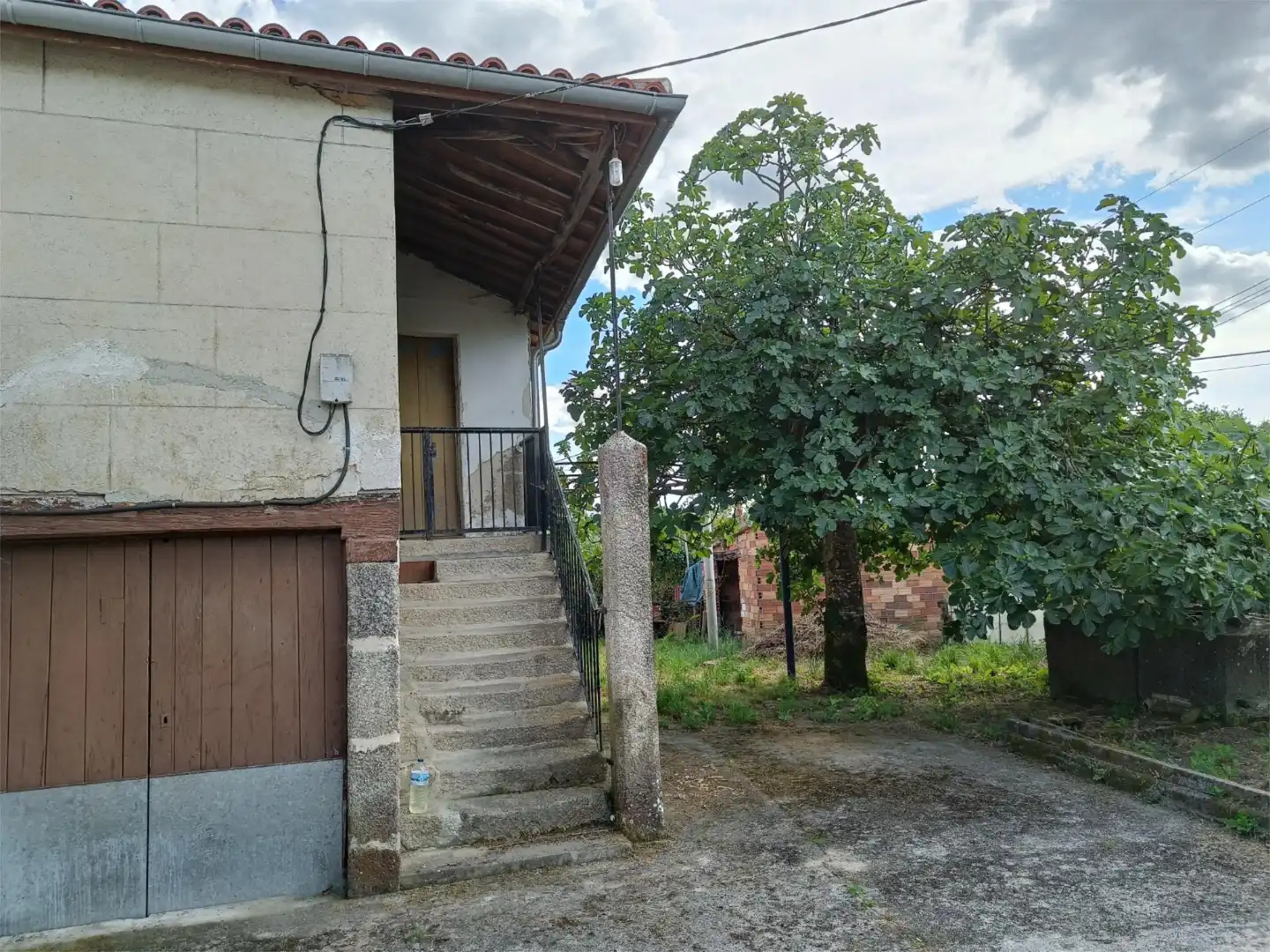 Casa adosada en venda a Lugar Santa Marta, 90, O Pereiro de Aguiar Vista exterior de Casa adosada en venda en O Pereiro de Aguiar