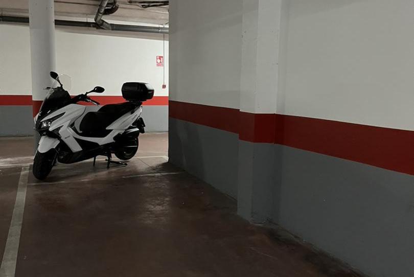 Garage to rent in Calle Doce de Octubre, 29, Carretera de Córdoba - Libertad, Ciudad Real - image 1 Photo 1 of Garage to rent in Calle Doce de Octubre, 29, Carretera de Córdoba - Libertad, Ciudad Real