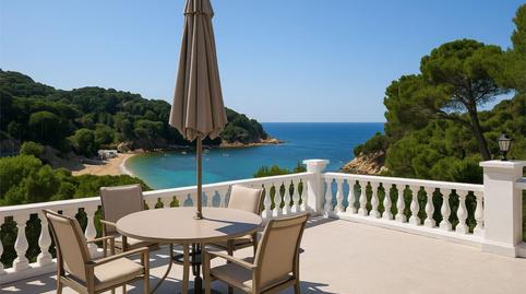 Foto 2 de Casa adosada en venda a Carrer Alguer, 40, Canyelles, Lloret de Mar