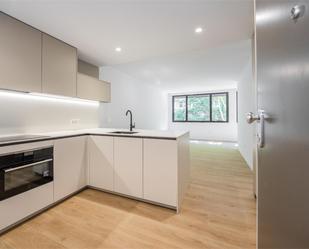 Kitchen of Flat for sale in  Madrid Capital