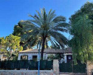 Vista exterior de Casa o xalet en venda en Orihuela amb Terrassa