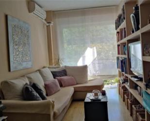 Living room of Flat for sale in Alcalá de Henares  with Air Conditioner and Balcony