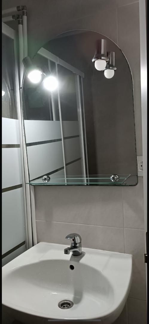 Bathroom of Apartment to share in Cáceres Capital  with Furnished, Oven and Washing machine