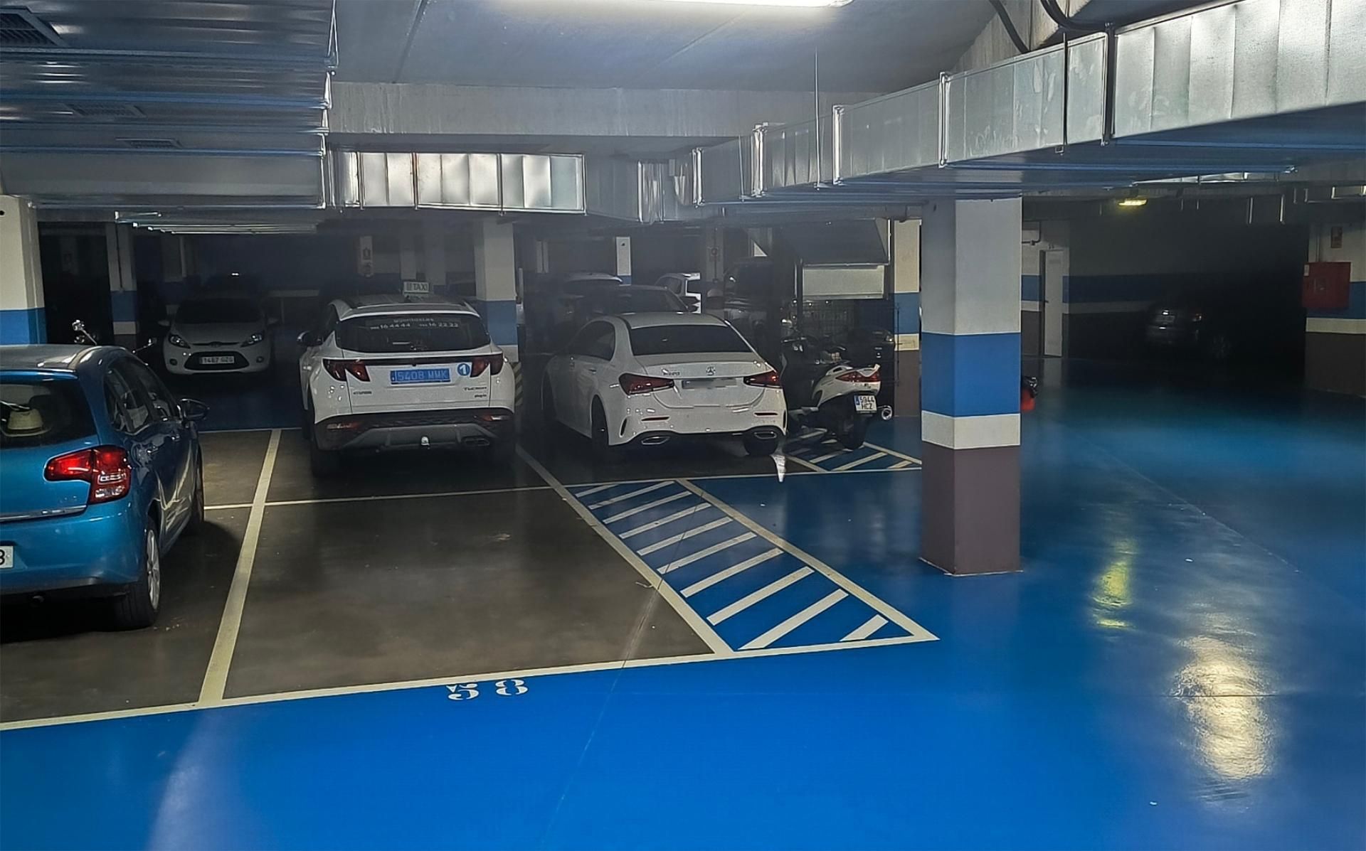 Parking de Garaje en venta en Gijón 