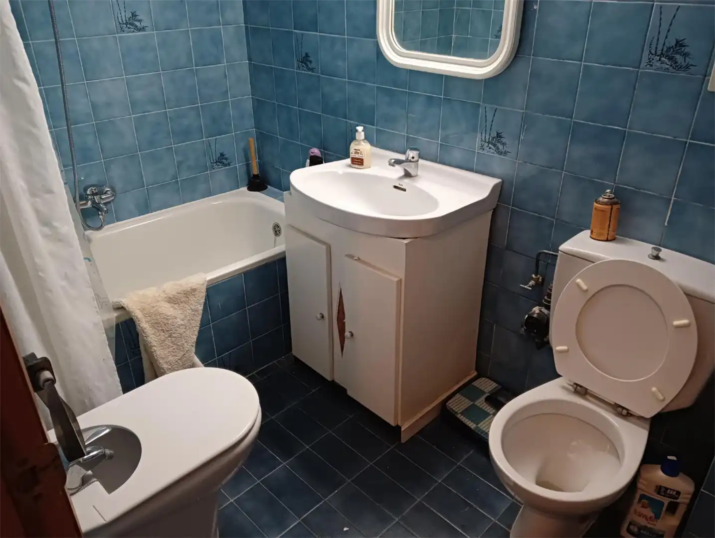 Apartamento en venta en Calle Numero 5, 4, Benassal Baño de Apartamento en venta en Benassal con Jardín privado y Terraza