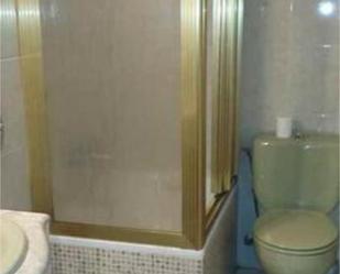 Bathroom of Flat to rent in  Huelva Capital