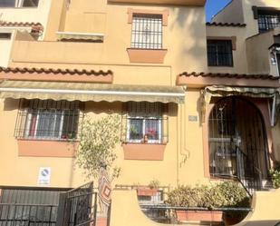 Exterior view of Single-family semi-detached for sale in Málaga Capital  with Air Conditioner, Terrace and Balcony