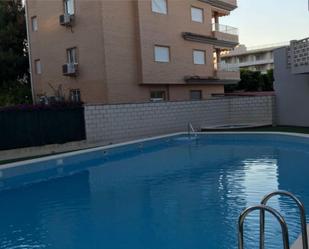 Piscina de Apartament de lloguer en Canet d'En Berenguer amb Aire condicionat, Terrassa i Piscina