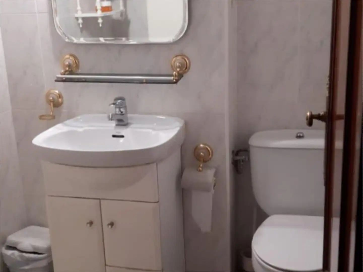 Habitación en Calle Tinte, 6, Centro - Plaza Mayor Baño de Piso para compartir en Ciudad Real con Aire acondicionado, Calefacción y Terraza