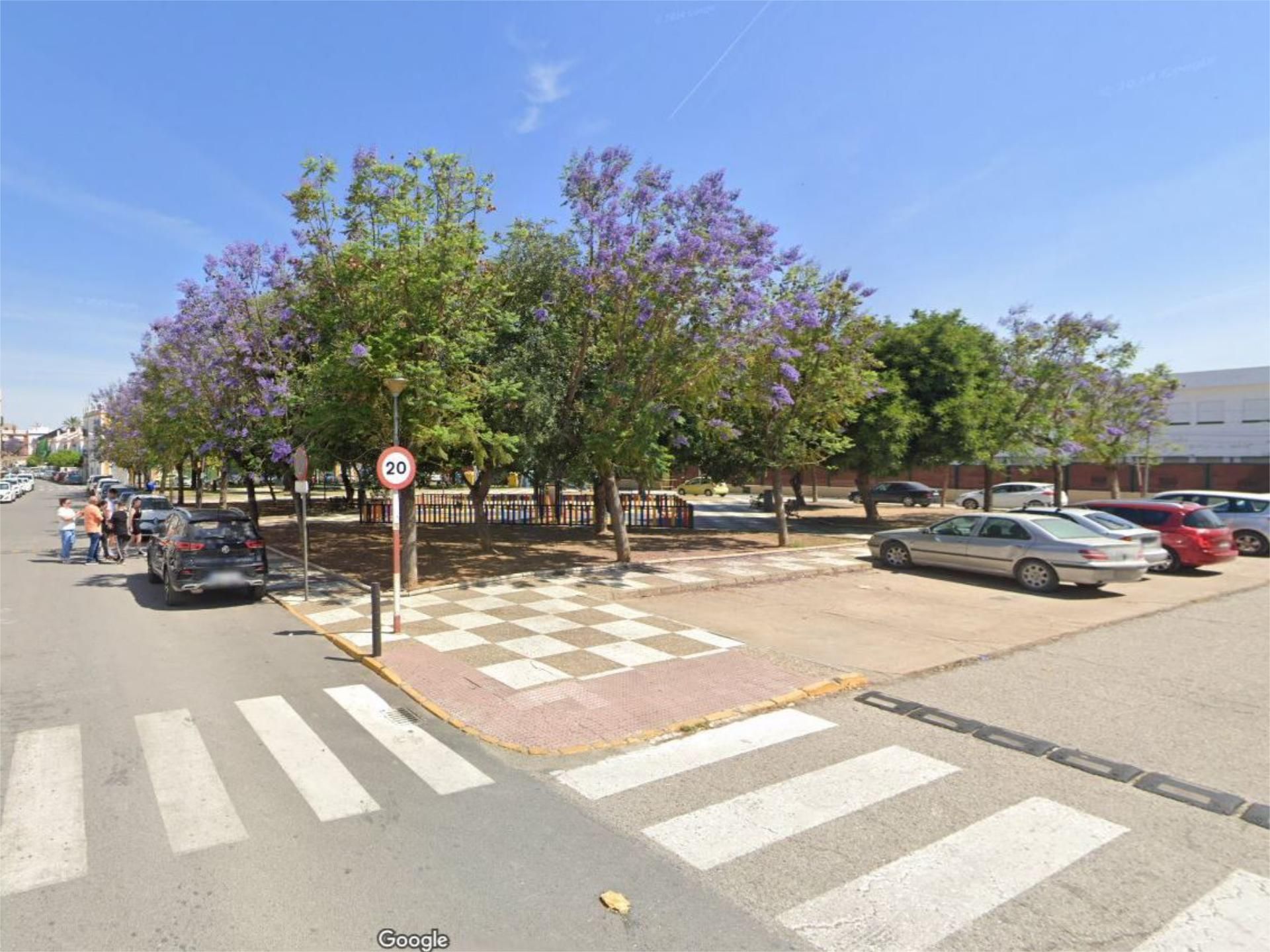 Exterior view of Garage for sale in Los Palacios y Villafranca