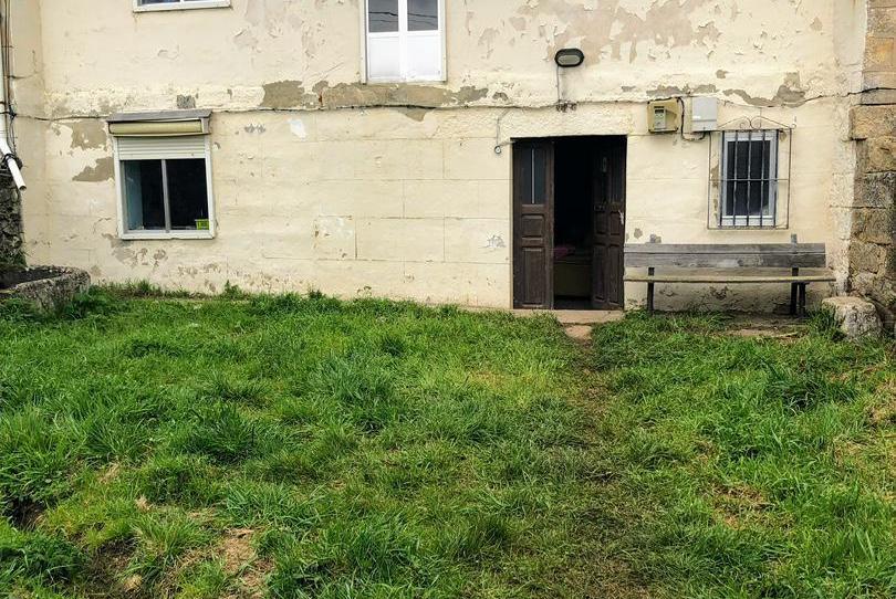 Single-family semi-detached for sale in Calle Barrio Arriba, 56, Alfoz de Santa Gadea, Burgos - image 1 Photo 1 of Single-family semi-detached for sale in Calle Barrio Arriba, 56, Alfoz de Santa Gadea, Burgos