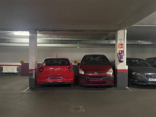 Garaje en Alquiler en Calle de Alcalá, 202 en Fuente del Berro