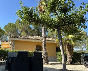 Vista exterior de Casa o xalet en venda en Xàtiva amb Aire condicionat, Terrassa i Piscina