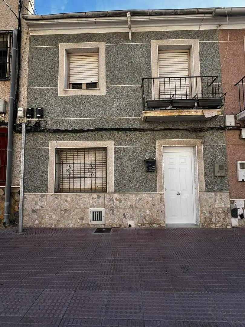Vista exterior de Casa adosada en venta en Callosa de Segura