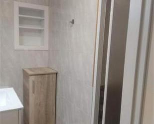 Bathroom of Flat to rent in Casariche  with Terrace