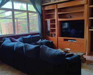 Living room of House or chalet for sale in Valdetorres de Jarama  with Terrace and Balcony