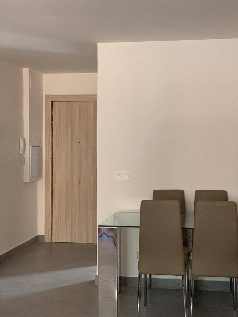 Piso para compartir en  Granada Capital con Aire acondicionado, Calefacción y Terraza