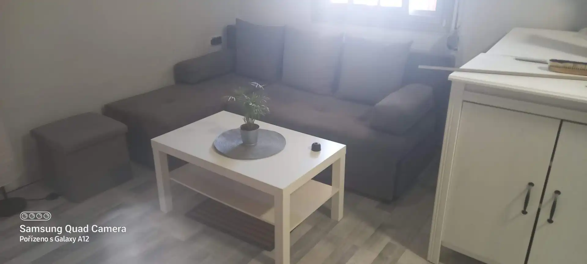 Sala de estar de Casa adosada en venta en Escatrón con Aire acondicionado, Calefacción y Jardín privado