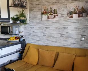 Sala d'estar de Pis en venda en Piera amb Terrassa i Balcó