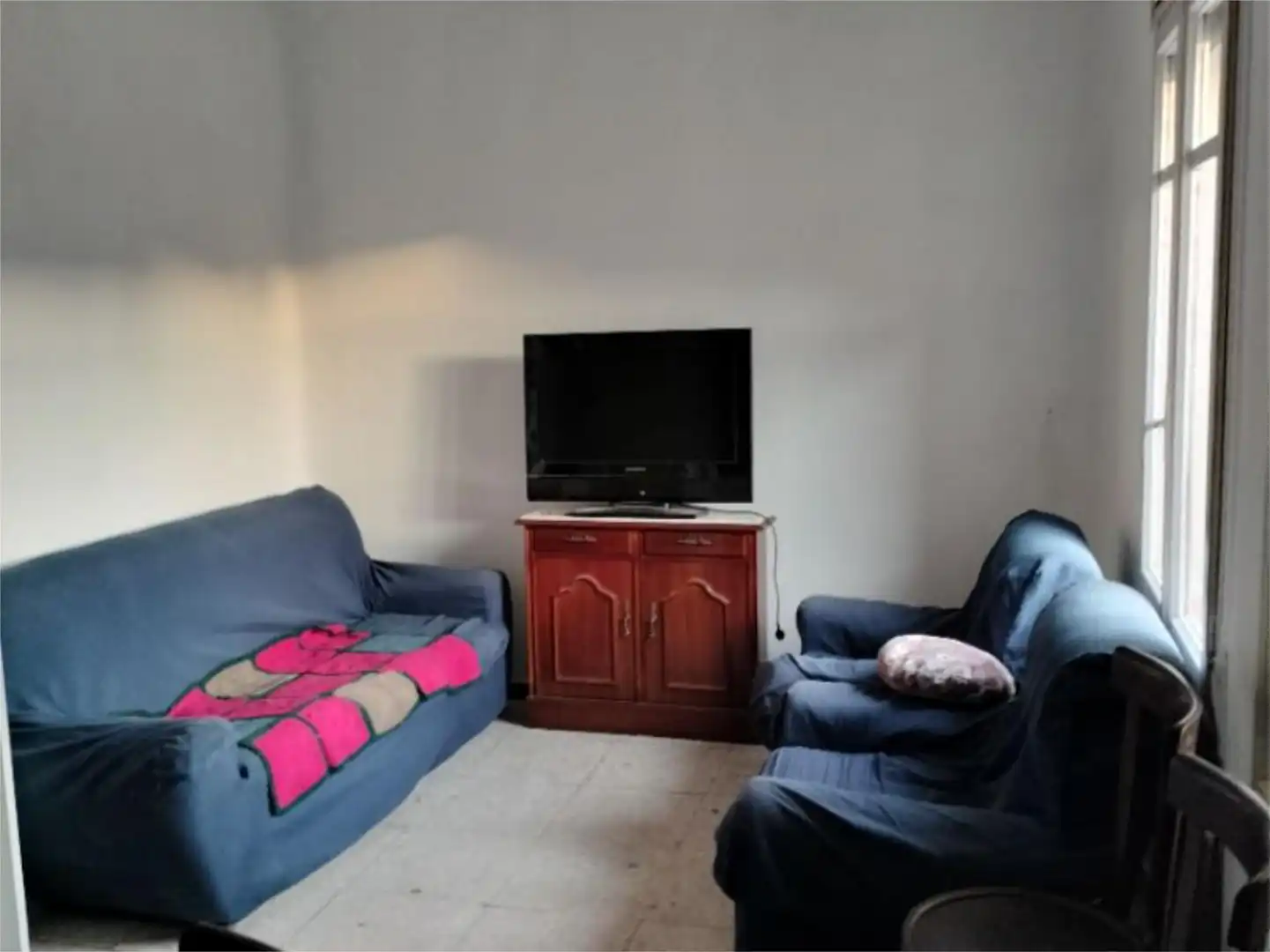 Sala d'estar de Planta baixa en venda en Gomezserracín amb Jardí privat, Forn i Rentadora