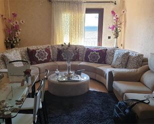 Living room of Flat for sale in Las Pedroñeras     with Heating, Parquet flooring and Terrace