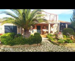 Exterior view of House or chalet for sale in Fuentes de Ebro  with Terrace and Swimming Pool