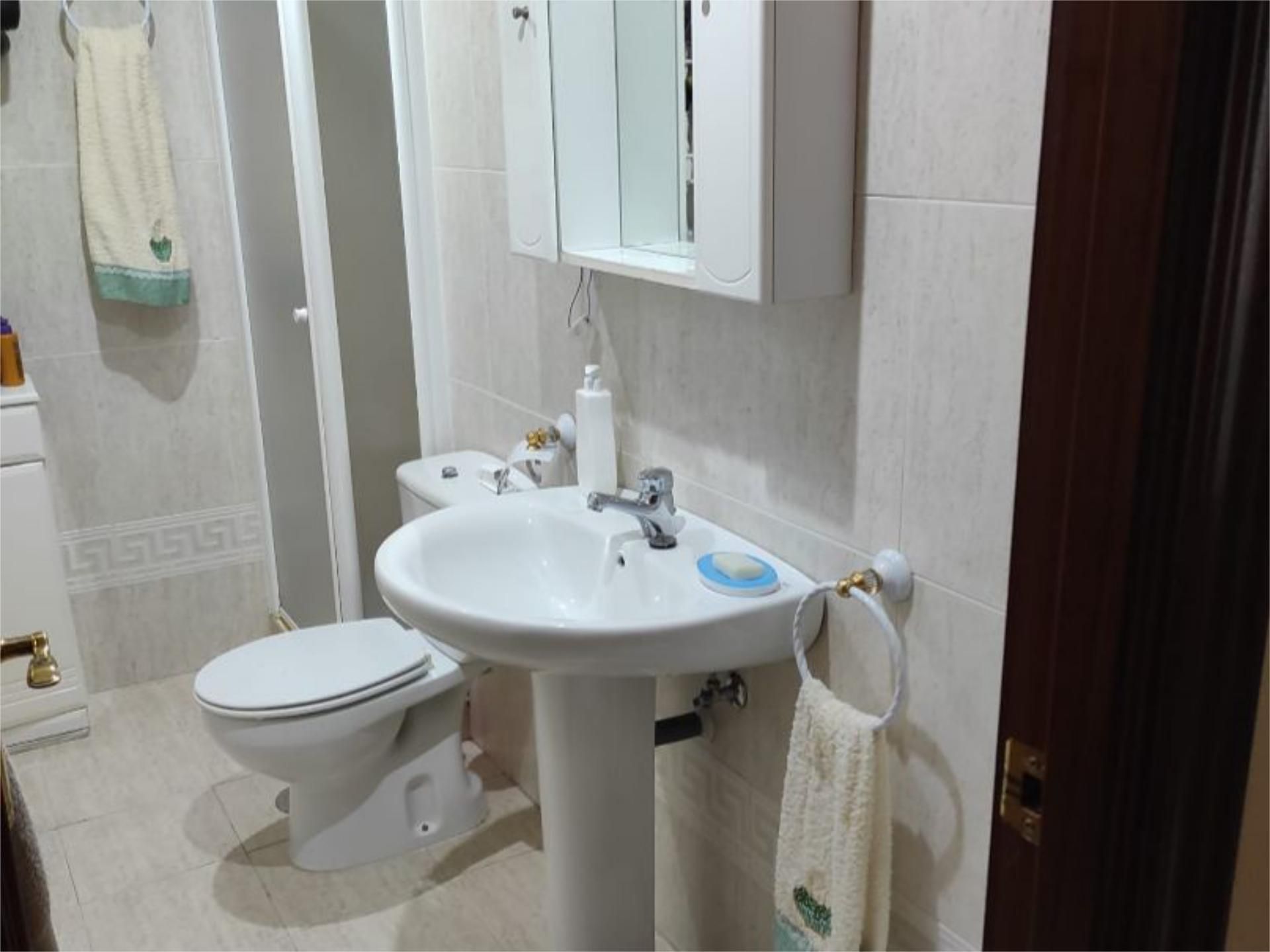 Flat for rent in Calle Julio Pellicer, 39, Ciudad Jardín - Zoco