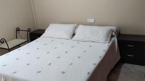 Photo 3 of Flat for rent in Calle Julio Pellicer, 39, Ciudad Jardín - Zoco,  Córdoba Capital