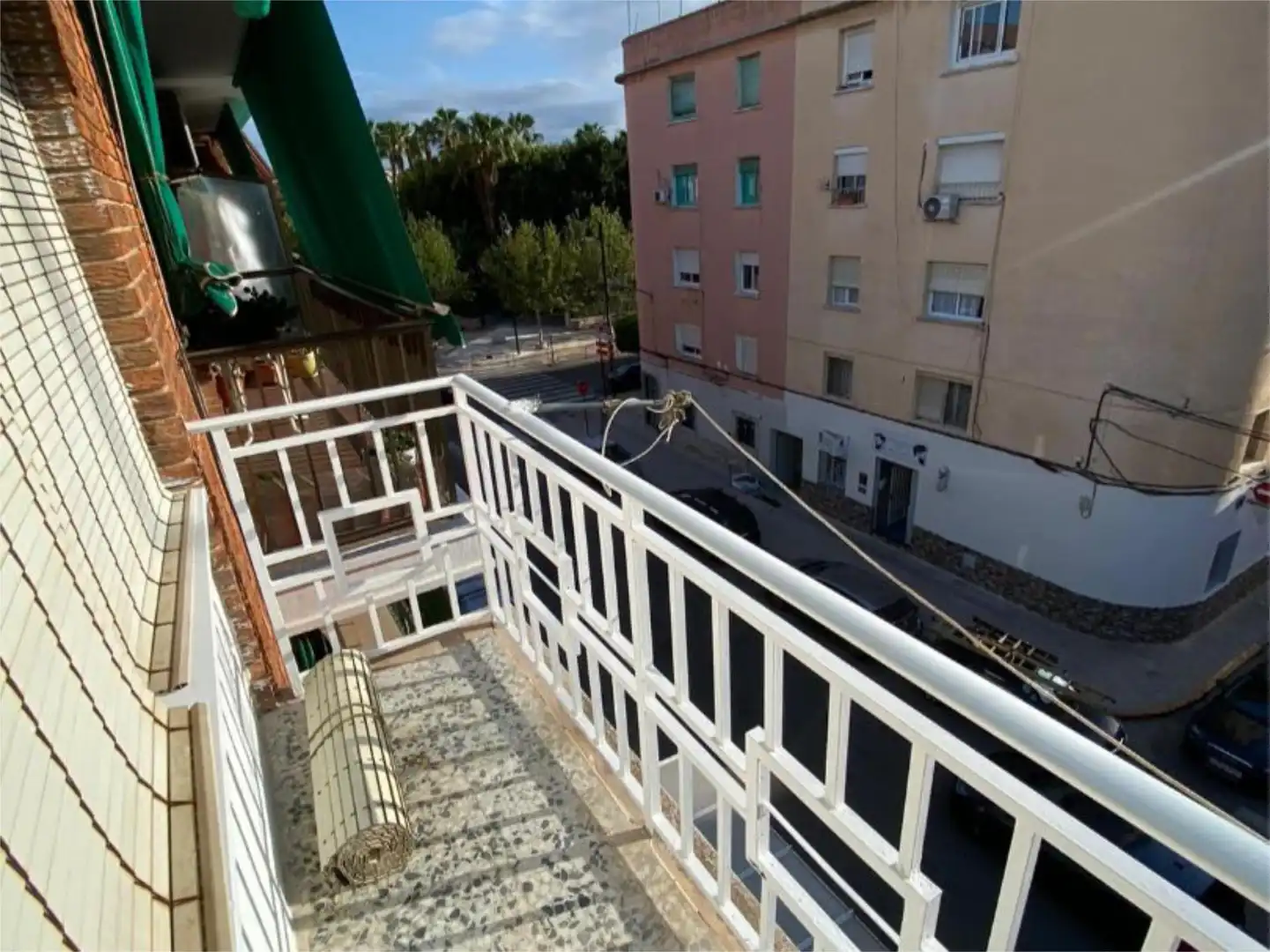 Vista exterior de Piso para compartir en Alzira