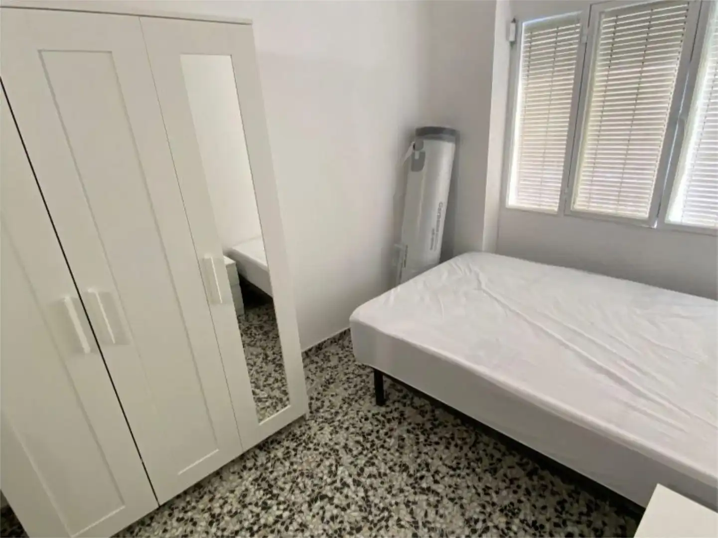 Habitación de Piso para compartir en Alzira