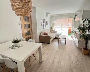 Sala d'estar de Pis en venda en Corbera de Llobregat amb Aire condicionat, Terrassa i Balcó