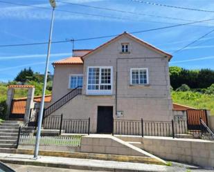 Vista exterior de Casa o xalet en venda en Vilagarcía de Arousa