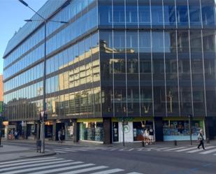 Vista exterior de Oficina en venda en Terrassa amb Aire condicionat