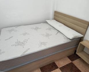 Bedroom of Flat to share in Gandia