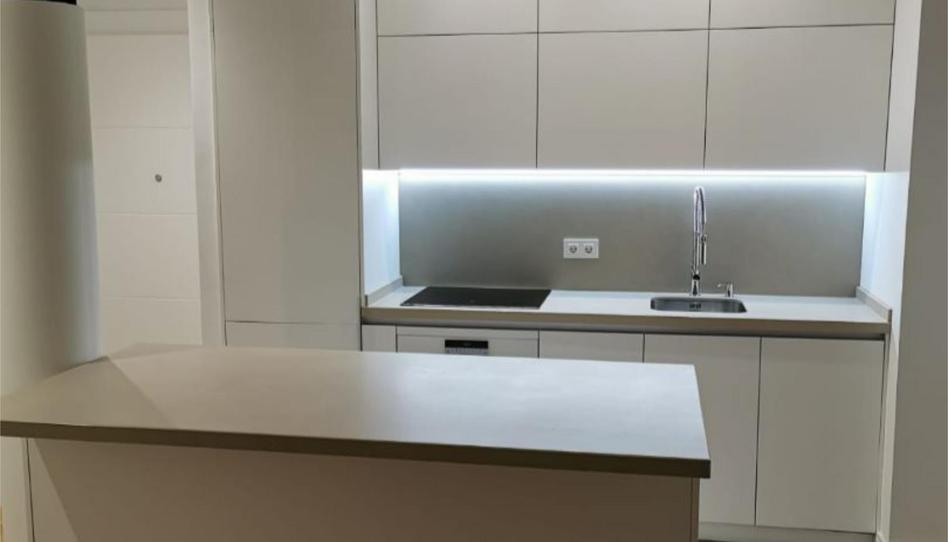 Flat to rent in Avenida de Menéndez Pelayo, 3, San Bernardo, Sevilla - image 1 Photo 1 of Flat to rent in Avenida de Menéndez Pelayo, 3, San Bernardo, Sevilla